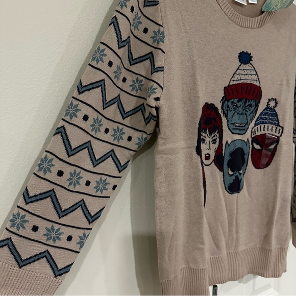 Boys Small Disney Marvel Avengers Winter Holiday Tan Snowflake Sweater - Picture 11 of 12